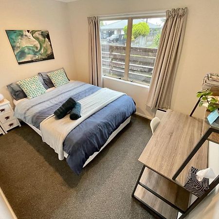 Papamoa Two Rooms & Kitchenette - Dogs Welcome Eksteriør billede