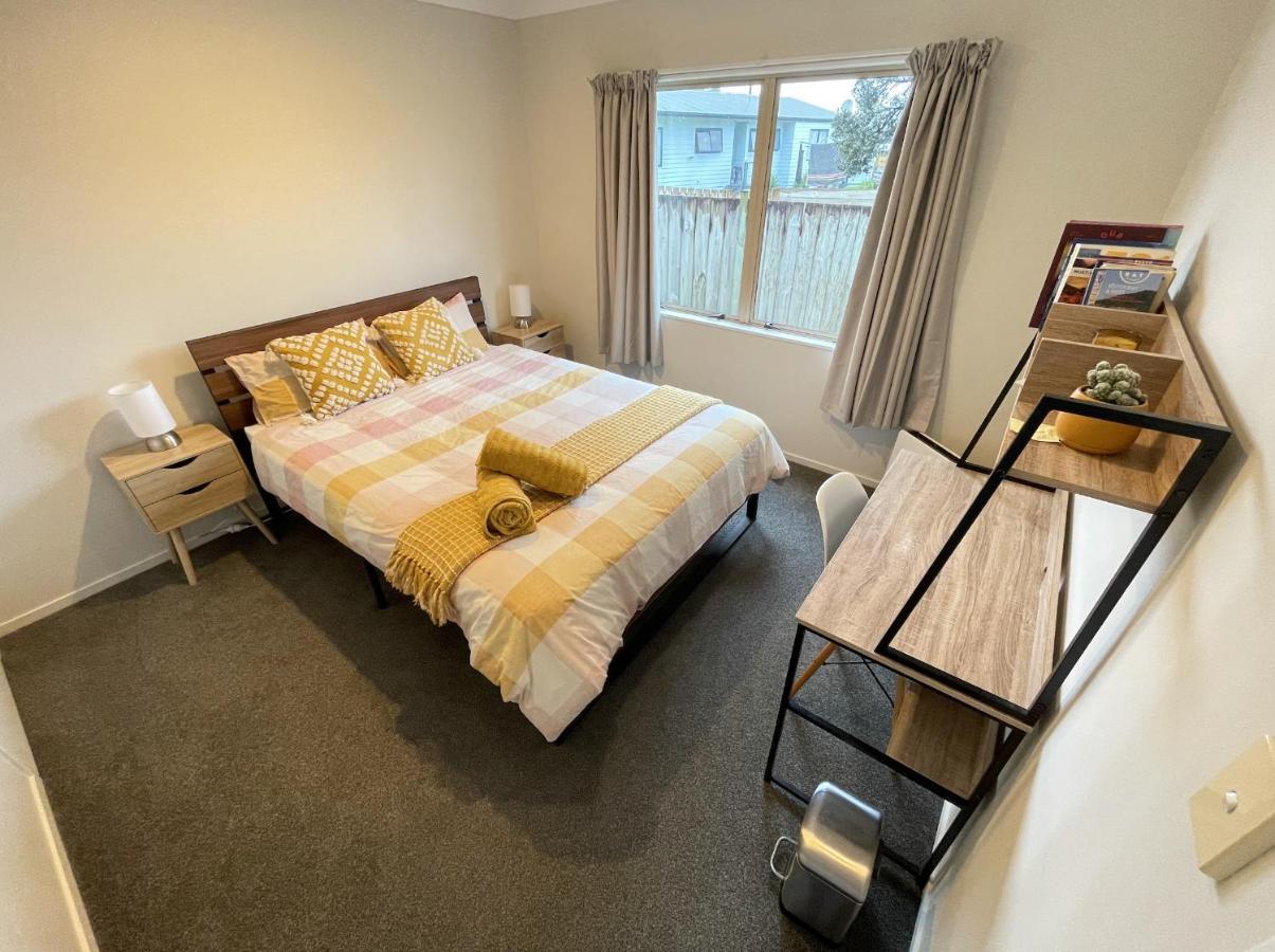 Papamoa Two Rooms & Kitchenette - Dogs Welcome Eksteriør billede