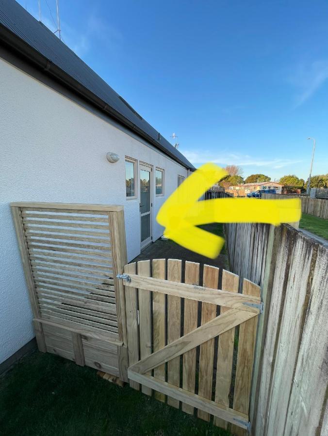 Papamoa Two Rooms & Kitchenette - Dogs Welcome Eksteriør billede